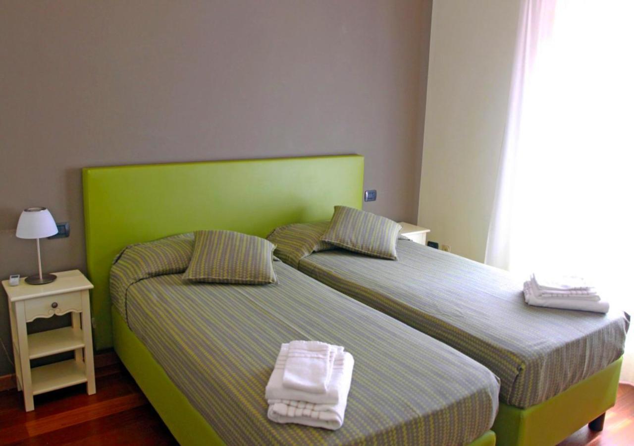 Appartamento Ideal Sirmione Kültér fotó